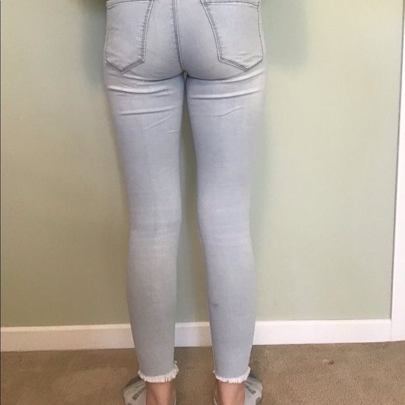 Jeans - Picture 2 of 5